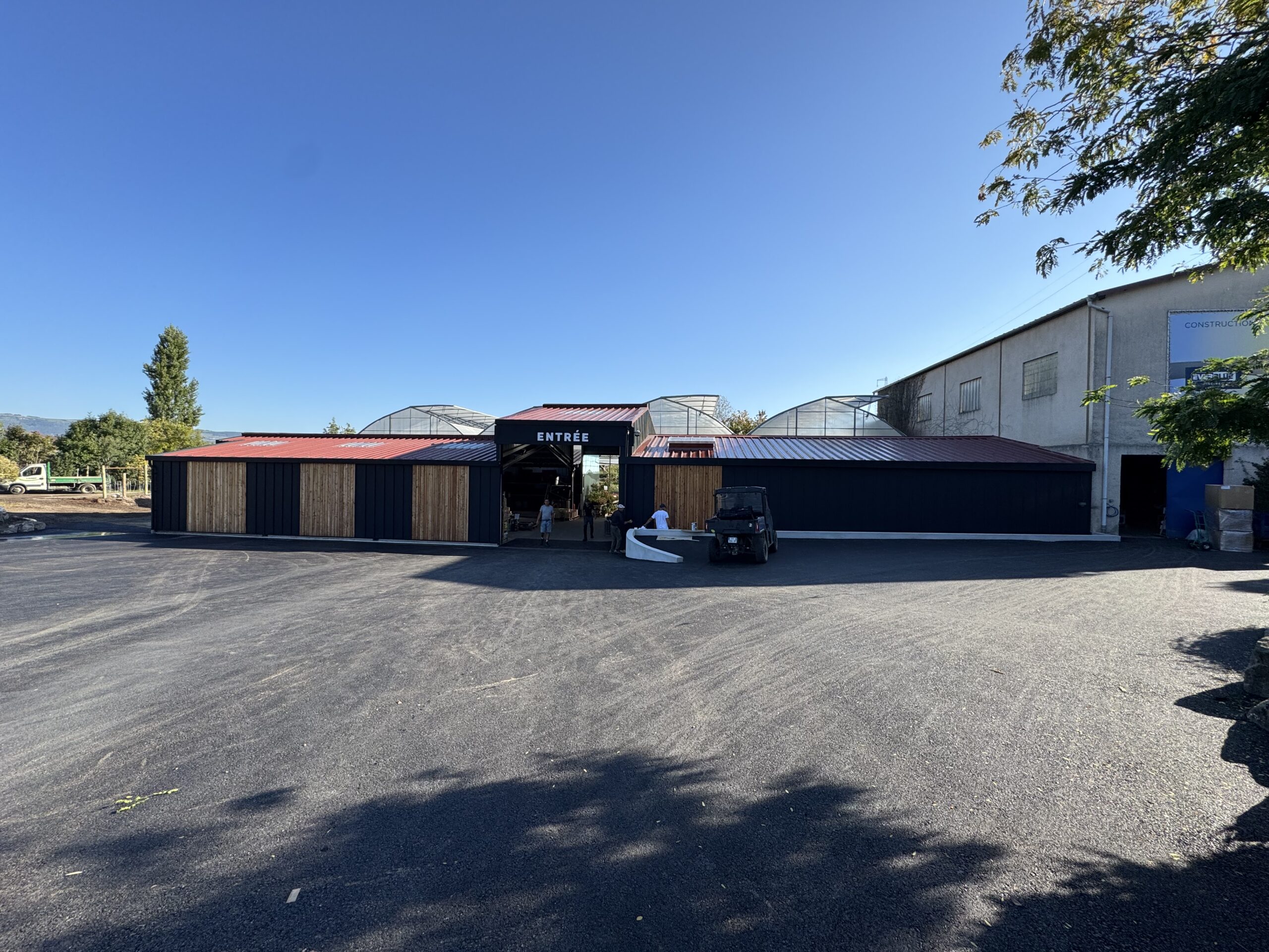 Travaux de couverture industrielle réalisés par COV'ISOL